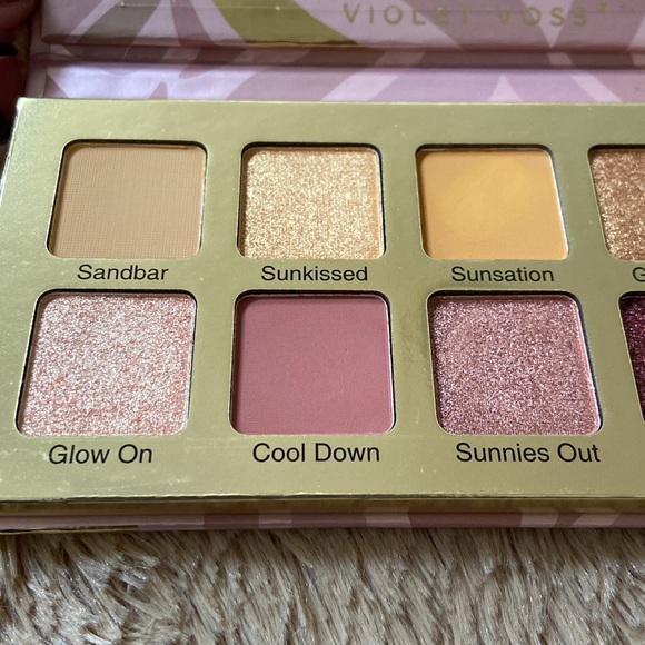 Violet Voss sunkissed summer eyeshadow palette - Picture 3 of 4